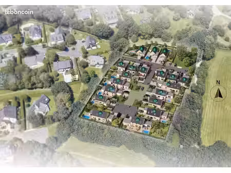 golf 296 m² thorigne fouillard