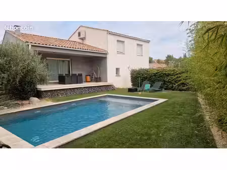 villa avec piscine