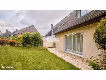 propriété 7 pièces 177 m²
