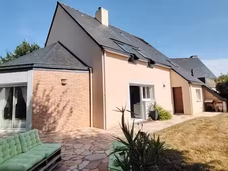 maison 8 pièces 150 m²