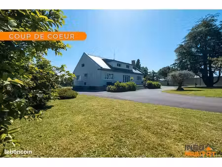 maison 7 pièces 190 m²