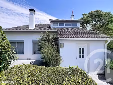 maison 4 pièces 128 m²