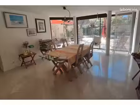 montpellier aiguelongue. maison de charme 146m2. 4 chambres terrain piscinable