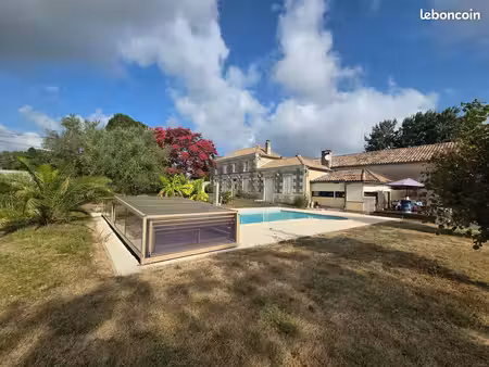 propriété 11 pièces 280 m²