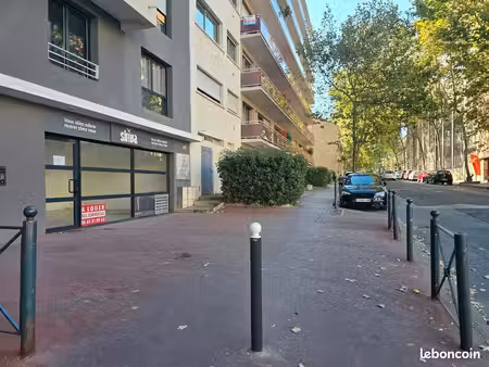 local bureaux à louer(près du polygone)