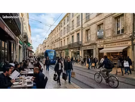 local commercial 370 m²