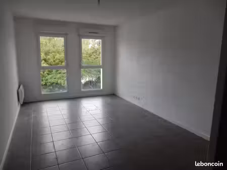 floirac – appartement t2 de 44 m² avec parking couvert