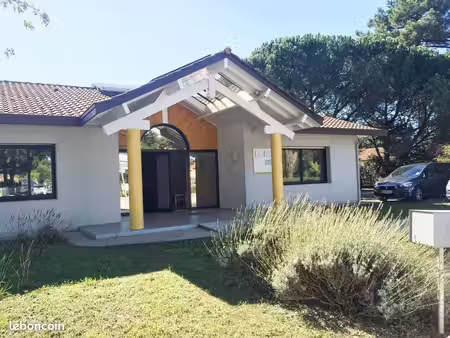 local 22 m² andernos-les-bains