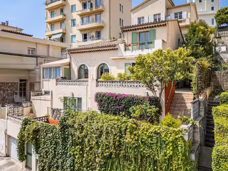 nice - bas cimiez - maison 170m² avec 4 chambres  terrasses et garage