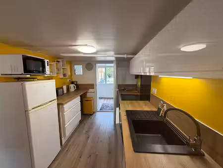 rennes / francisco ferrer - maison refaite à neuf et meublée avec goût !