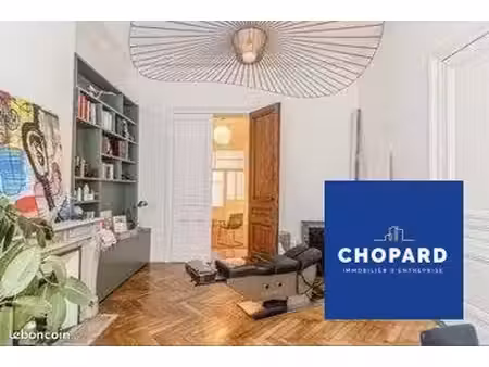 bureaux 69 m² bordeaux