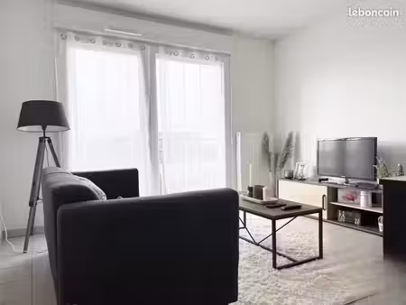 appartement t2 de 37m2+balcon+parking  normes bbc  loué clef en main