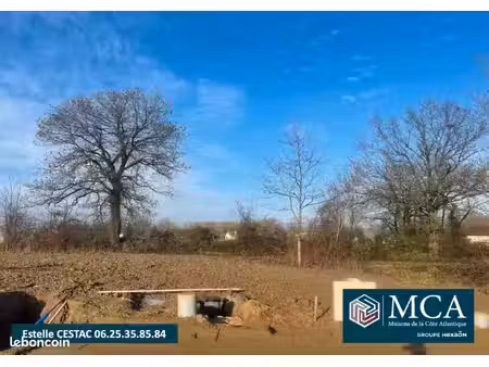 terrain 695 m² grenade sur l adour