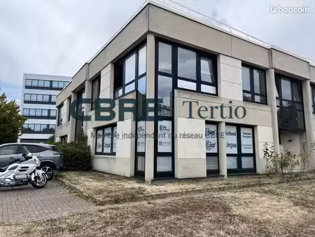 bureaux 64 m² tours