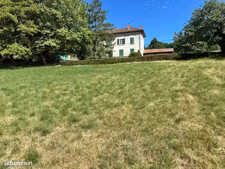 vend maison ancienne de caractère 4700 m2