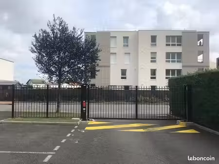 vente parking (place) bonson copropriété 2650 euros