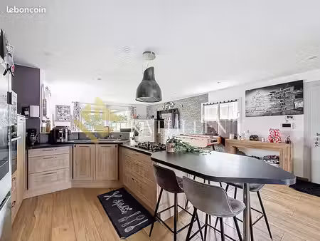maison 5 pièces 120 m²