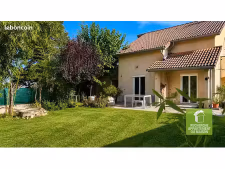 maison 6 pièces 115 m²