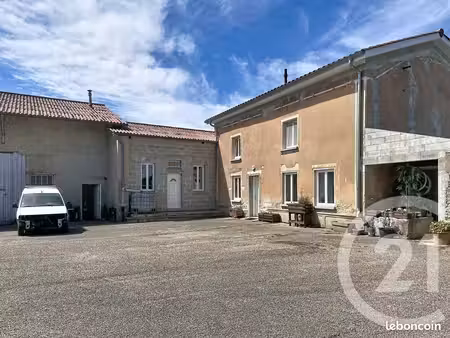 maison 4 pièces 153 m²