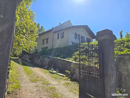 maison 10 pièces 250 m²