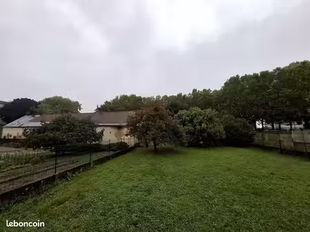 maison 12 pièces 300 m²