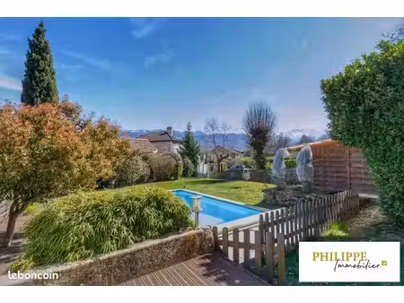 maison 6 pièces 178 m²