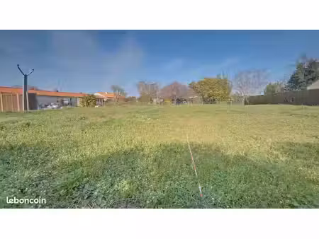 terrain 439 m² saint julien de concelles