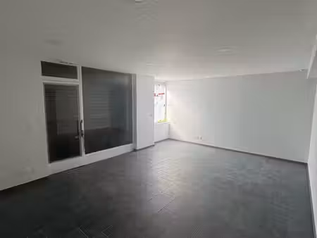 local commercial