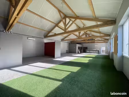 local commercial 290 m²