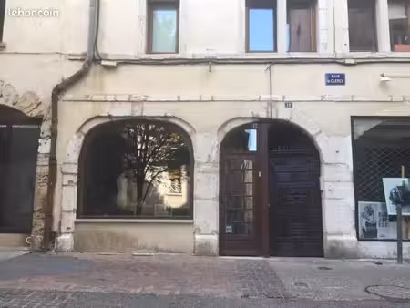 local commercial 32 m²