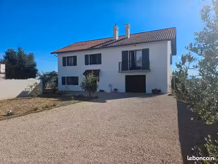 belle maison familiale terrain 850m2