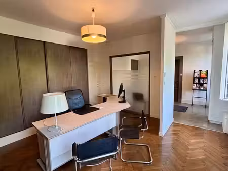 local pro renove - 50m² - disponible immediatement
