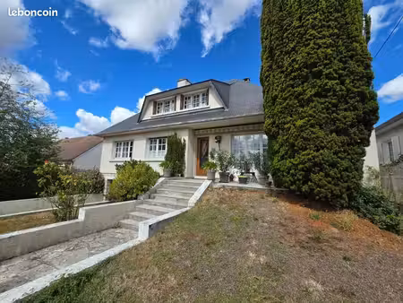 maison 6 pièces 126 m²