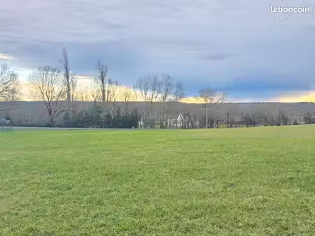 terrain 1 747 m² doudrac