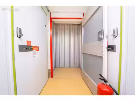 garage/box 1 m² le bignon