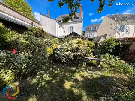maison 9 pièces 170 m²
