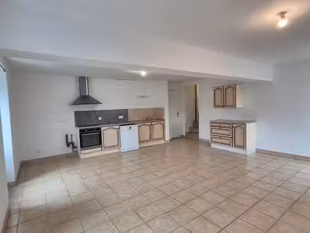 appartement t3 61m2 1er étage