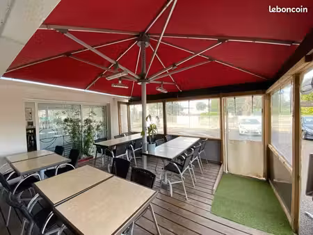 restauration rapide 50 m²