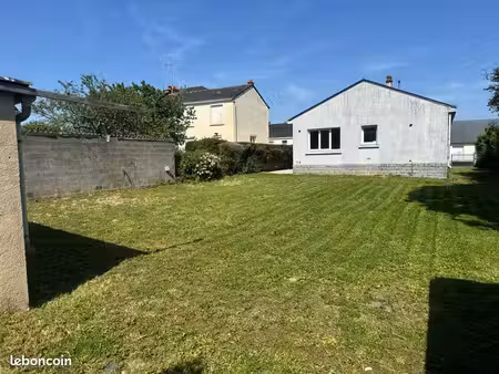 terrain 358m2 plein bourg