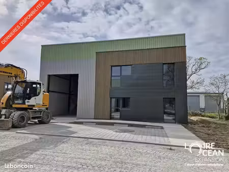 local d'activité 192 m²