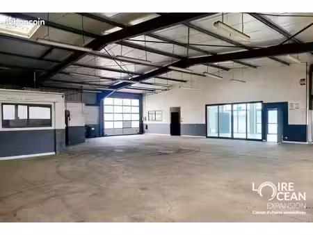 local d'activité 759 m²