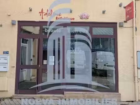 local commercial 63 m² chaumont
