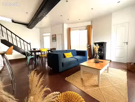 charmante maison de ville de 80 m² avec terrasse