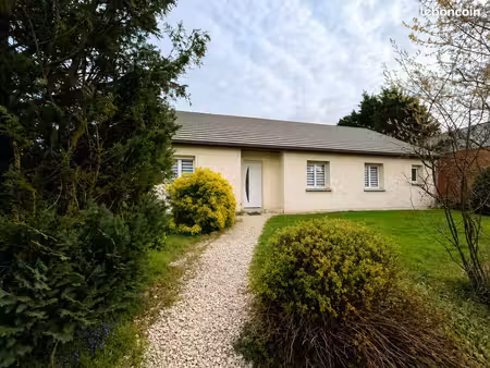 ? maison de plain-pied de 122 m²