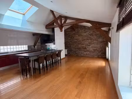 appartement 4 pièces 96 m²