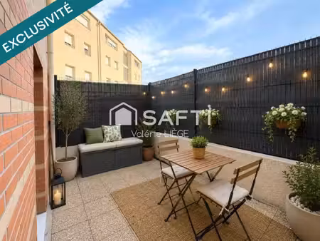 grand t2 avec terrasse