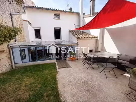 niort centre-ville – 4 chambres – bureau – jardin sans vis-à-vis - stationnement