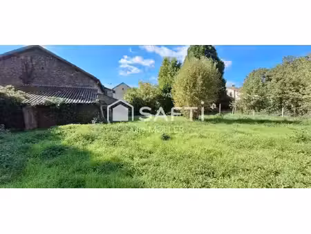? maison de campagne pleine de potentiel !