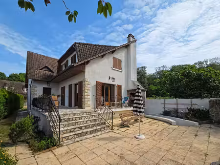 vente maison 6 pièces  179.00m²  triel