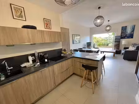 maison 4 pièces 85 m²